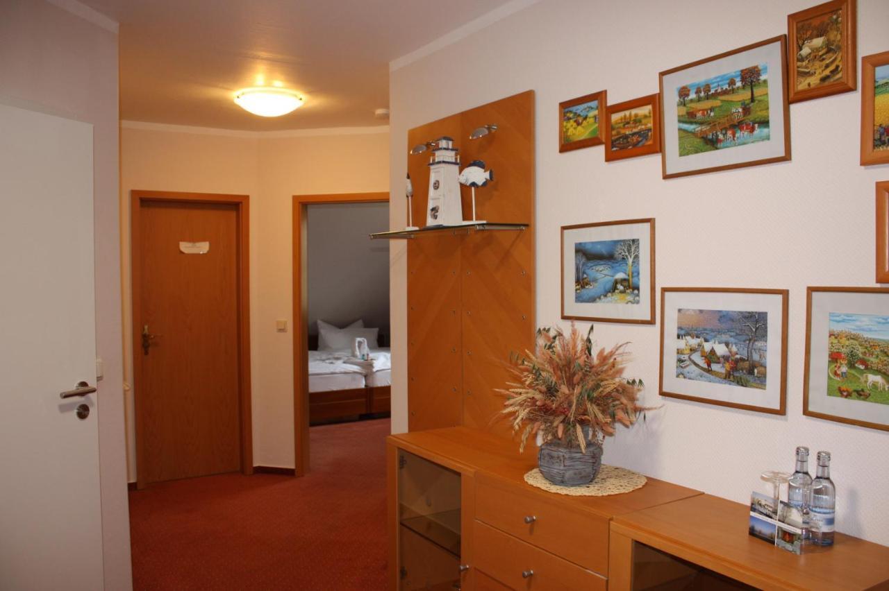 מאלצ'ו Hotel & Restaurant Lenzer Krug מראה חיצוני תמונה